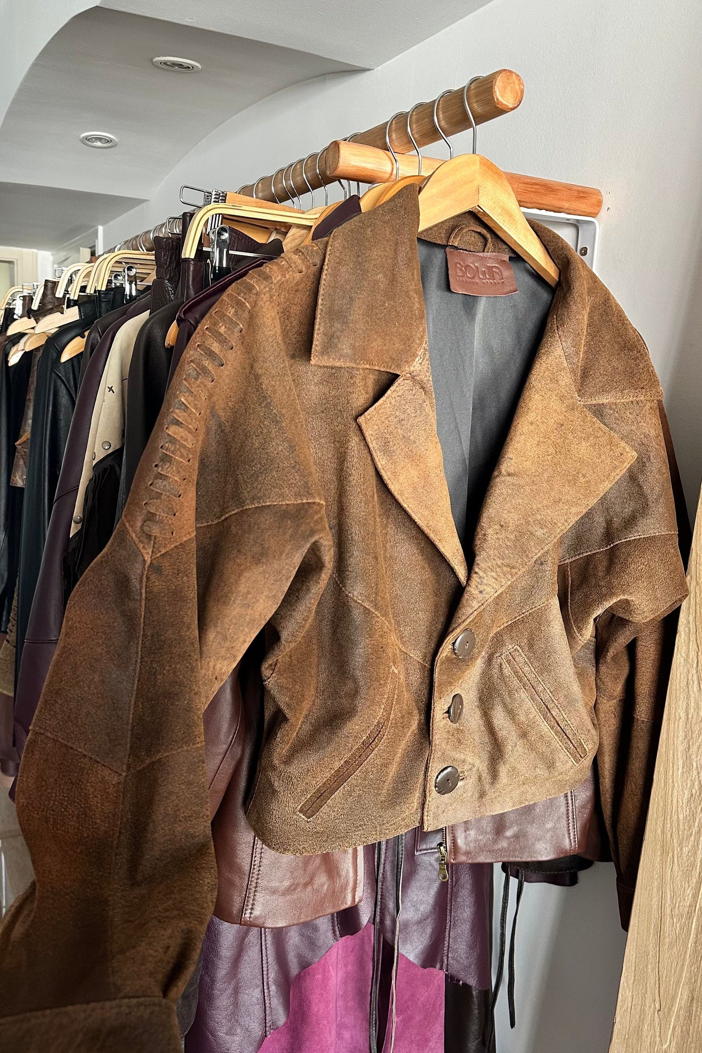 New Bomber Crop cuero marrón vintage