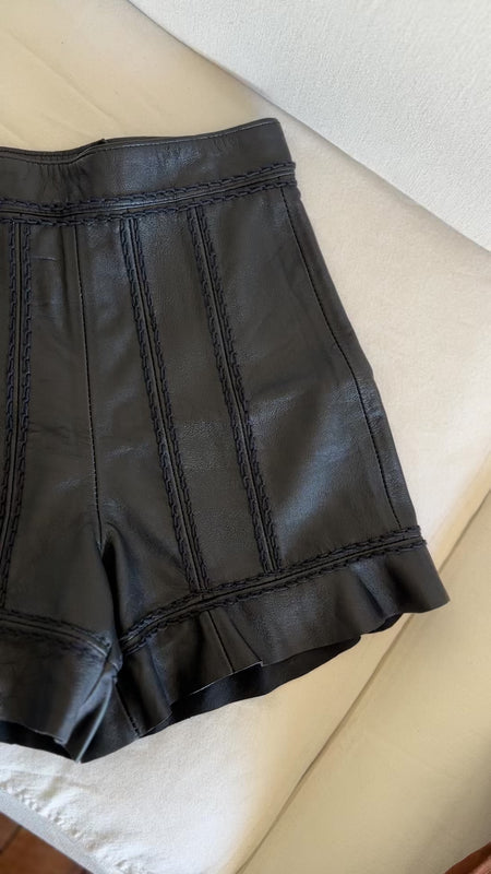 Short Croppy cuero negro