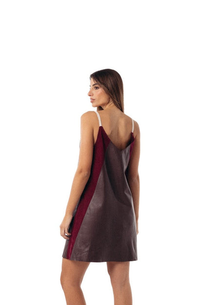 Vestido Zeus cuero ovino gamuza vino