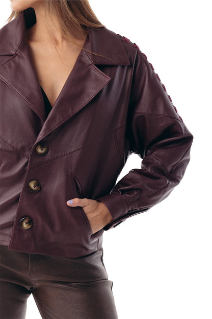 Bomber de cuero ovino vino con cuello desmontable
