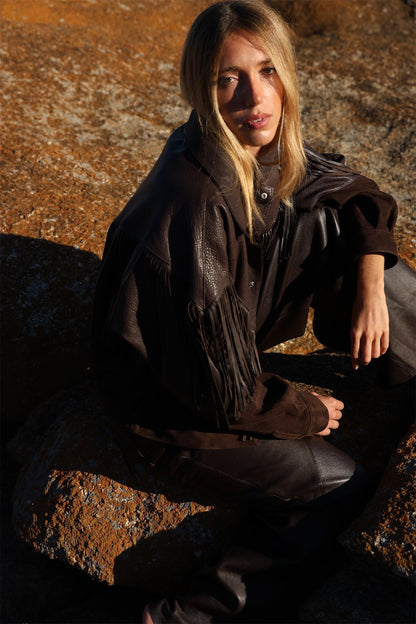 Bomber de cuero con broches forrados, Bowa