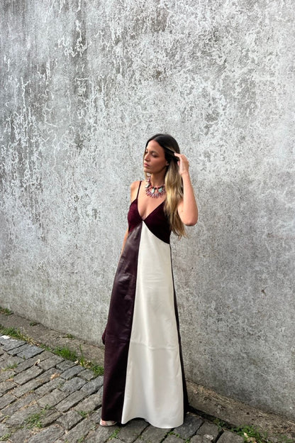 Vestido Trio cuero vino