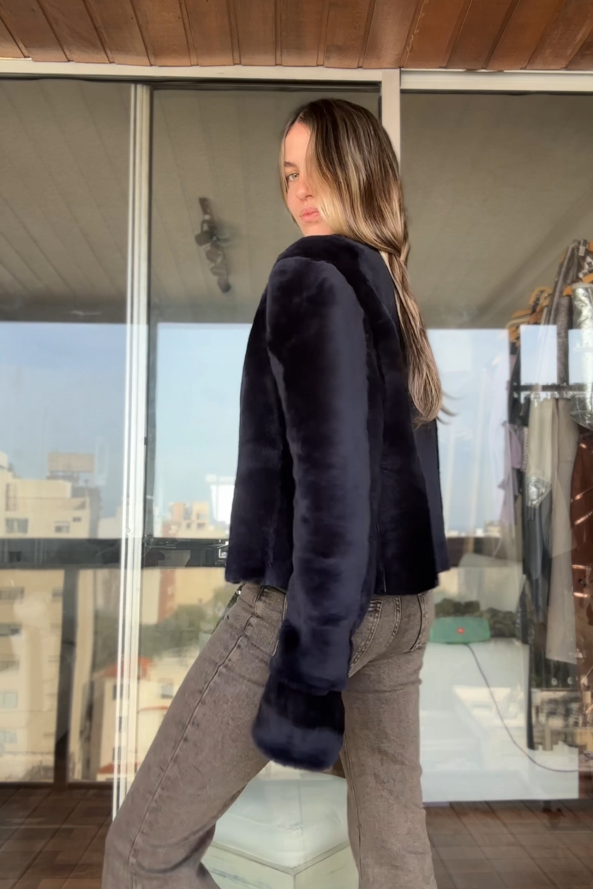 Campera Fur napalan negro y azul