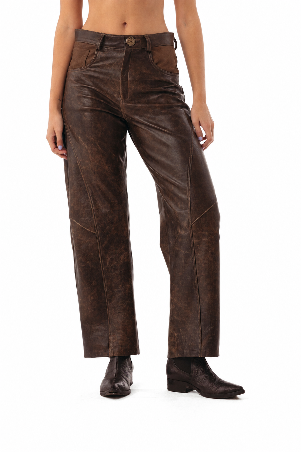 Pantalón de cuero desgastado para mujer