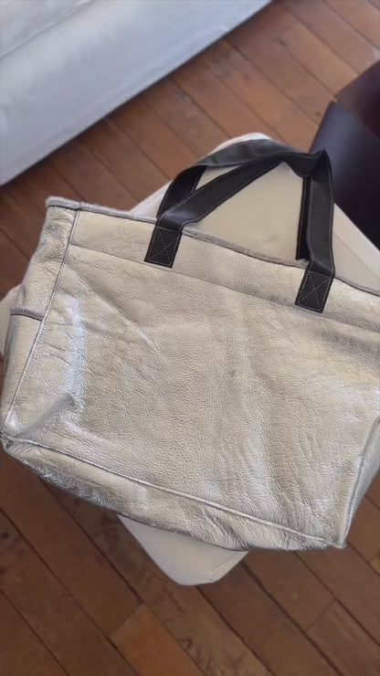 Tote cuero plata